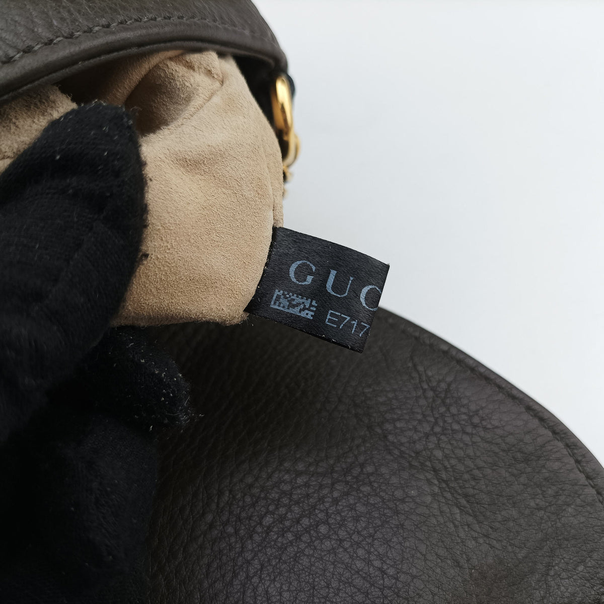Vintage Gucci 1973 Double G Brown Leather 251821 shoulderbag | stylenewstar