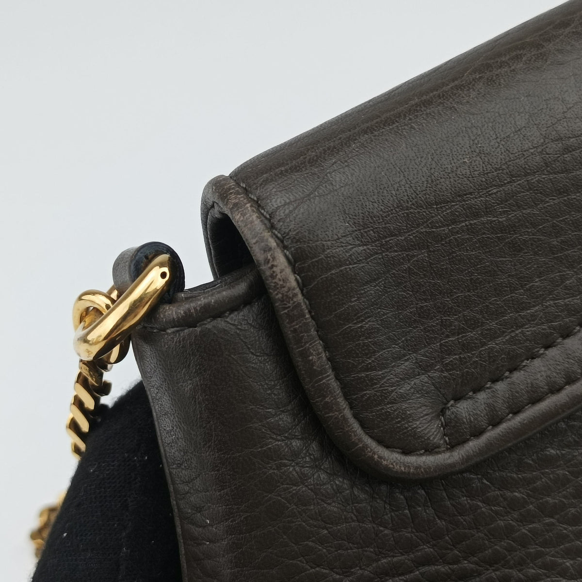 Vintage Gucci 1973 Double G Brown Leather 251821 shoulderbag | stylenewstar