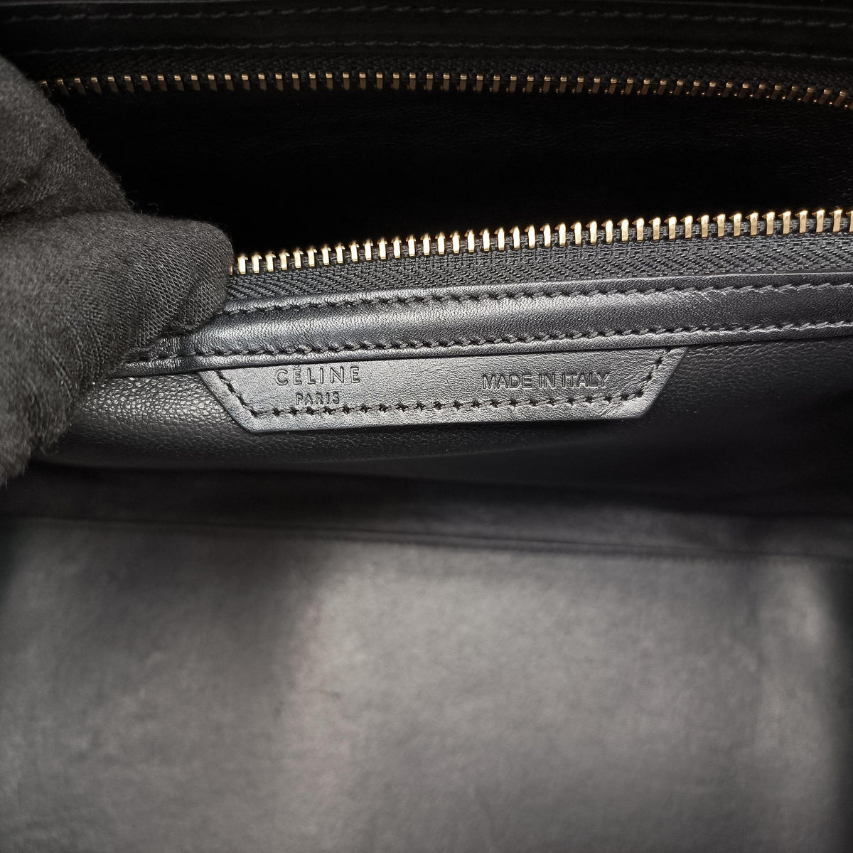 Pre-owned Celine Luggage Mini Shopper Beige x Black x Green leather  handbag | stylenewstar