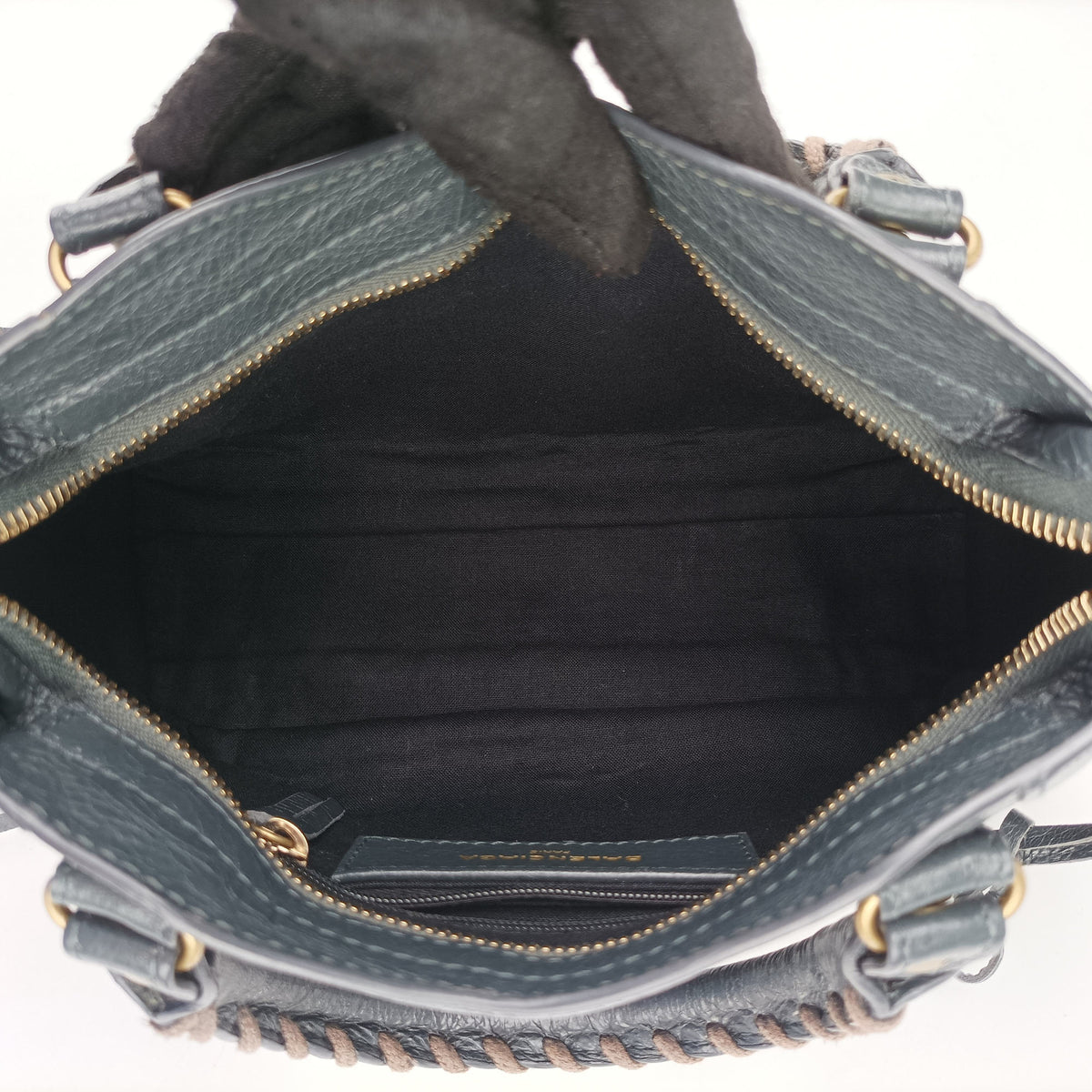 Pre-owned Balenciaga Classic City Grey lambskin  shoulderbag | stylenewstar