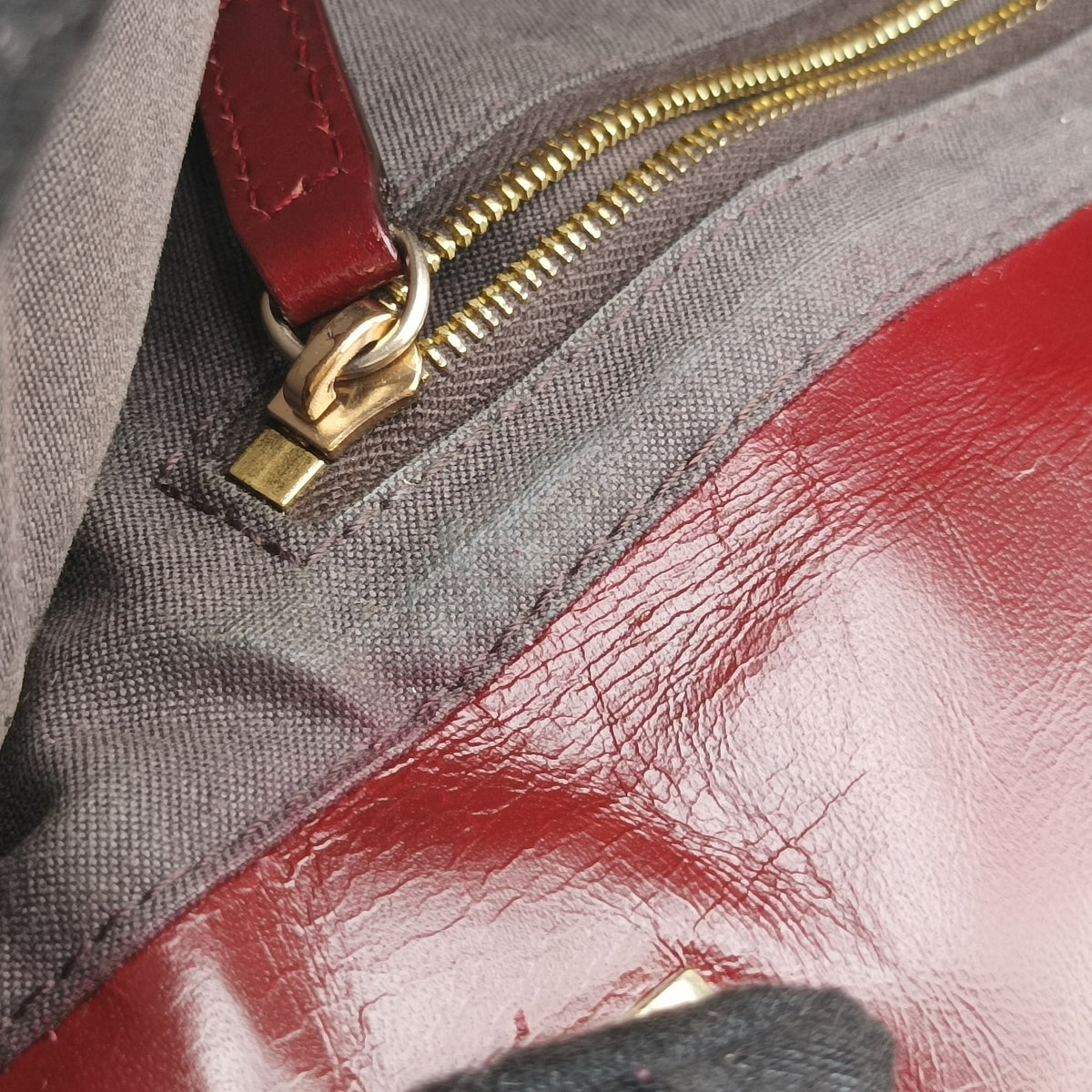 Secondhand Fendi Baguette Chain Flap Red Canvas × Leather 8BT139 shoulderbag | stylenewstar