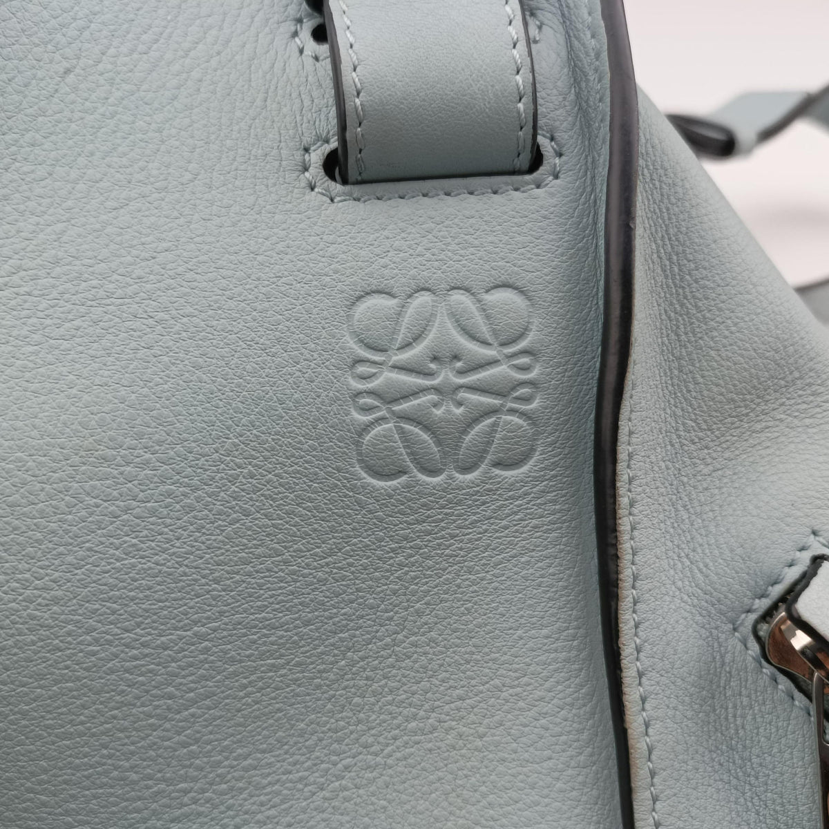 Pre-owned Loewe Hammock Blue Leather  shoulderbag | stylenewstar