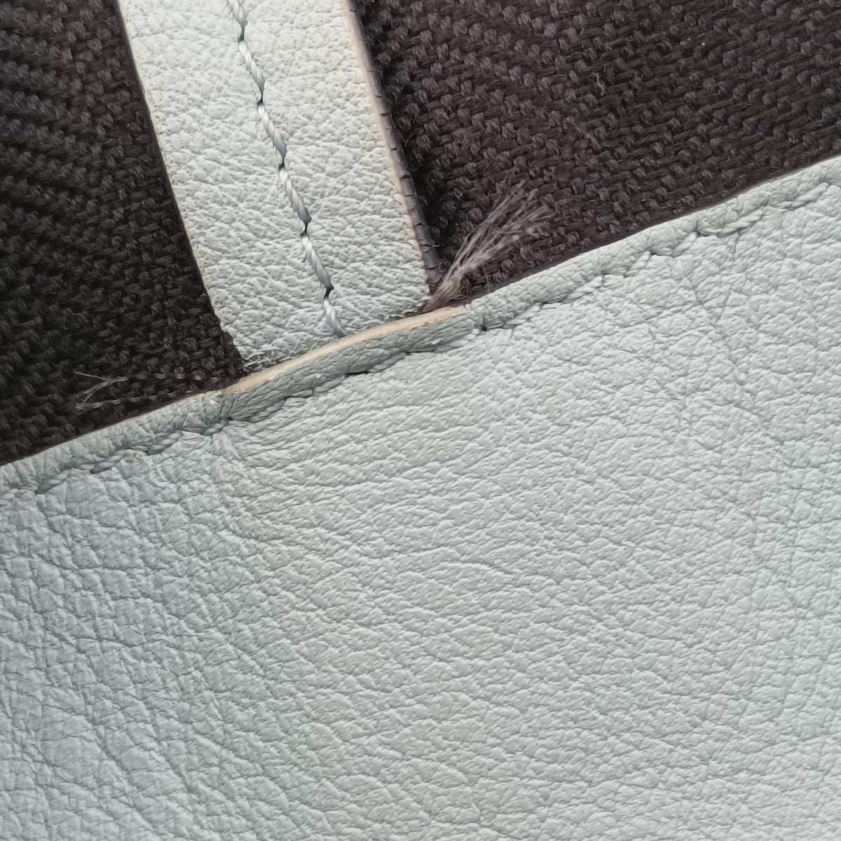 Pre-owned Loewe Hammock Blue Leather  shoulderbag | stylenewstar