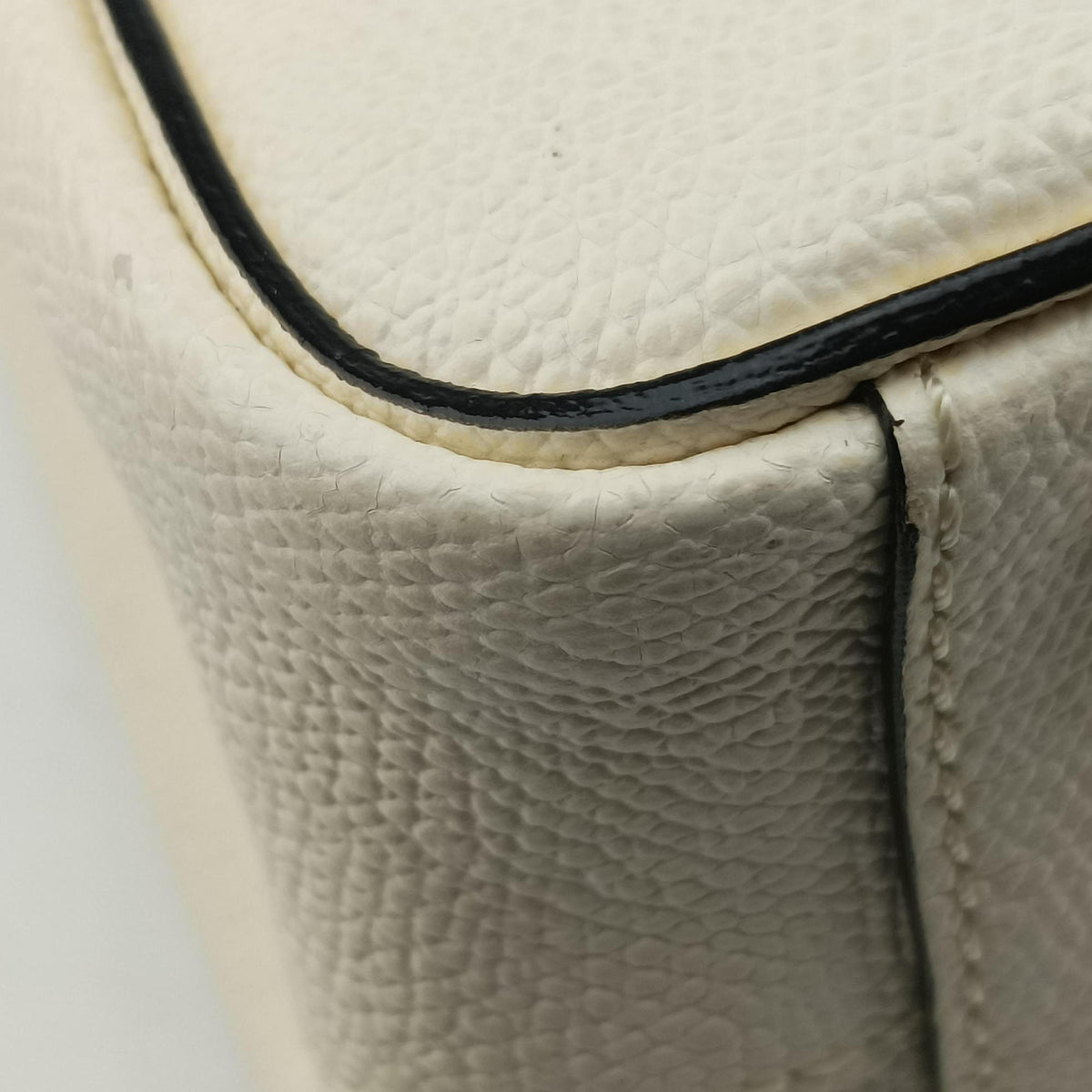 Vintage Valextra Serie Esse Mini White Leather  shoulderbag | stylenewstar