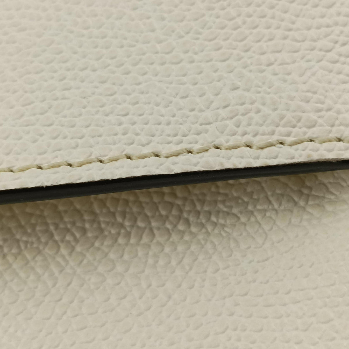 Vintage Valextra Serie Esse Mini White Leather  shoulderbag | stylenewstar