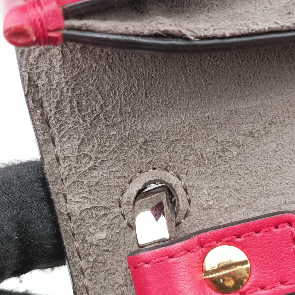 Pre-owned Fendi KAN I F Red Leather 8BT286 shoulderbag | stylenewstar