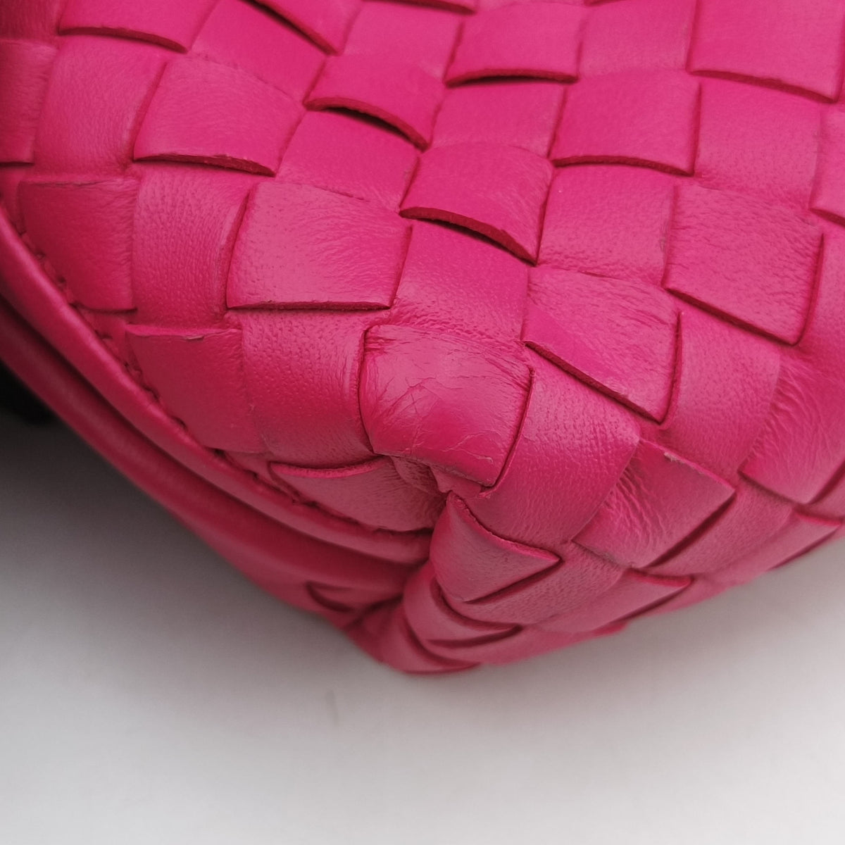 Pre-owned Bottega Veneta Nodini Intrecciato Pink Lambskin  shoulderbag | stylenewstar