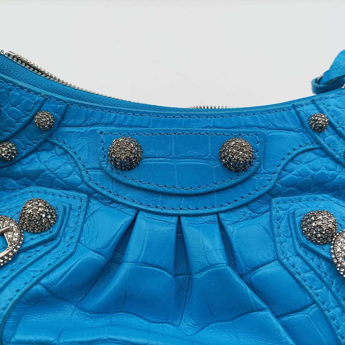 Pre-owned Balenciaga Le Cagole Blue Leather  shoulderbag | stylenewstar