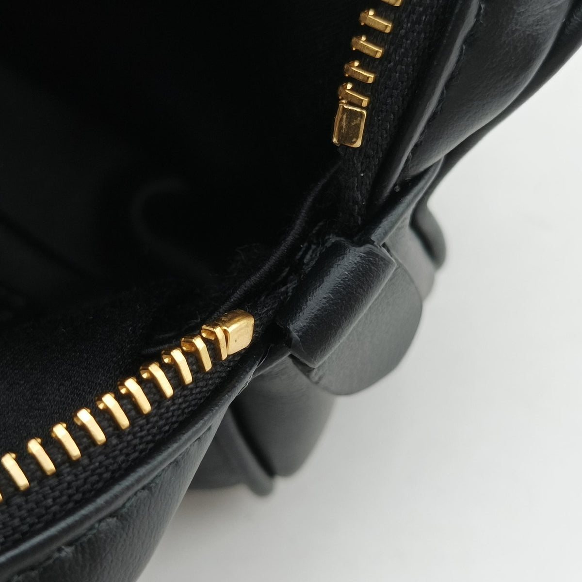 Vintage Miu Miu Logo belt Black leather  bum bag/waist bag | stylenewstar