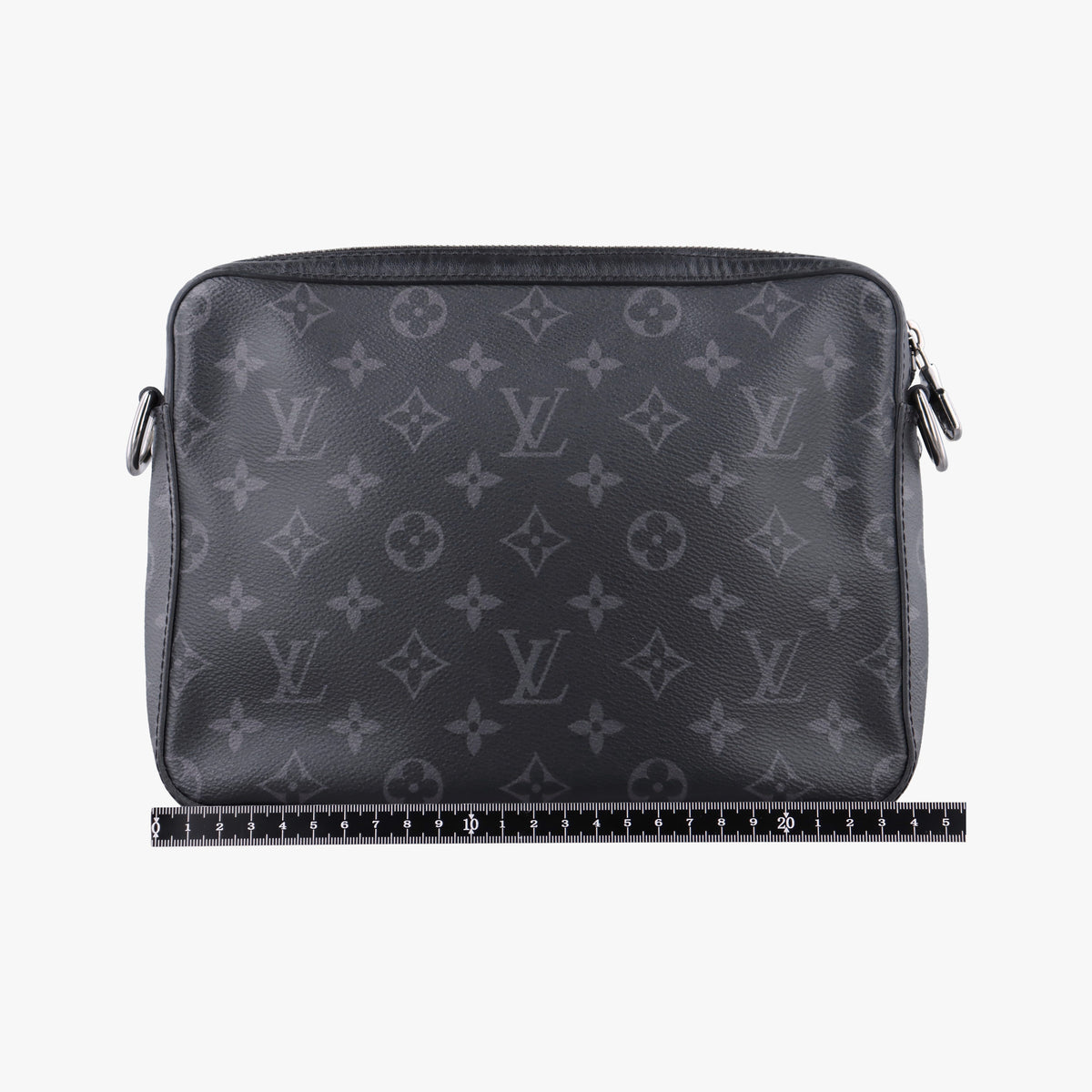 Pre-owned Louis Vuitton Trio Messenger Gris Monogram Shadow M46603 shoulderbag | stylenewstar