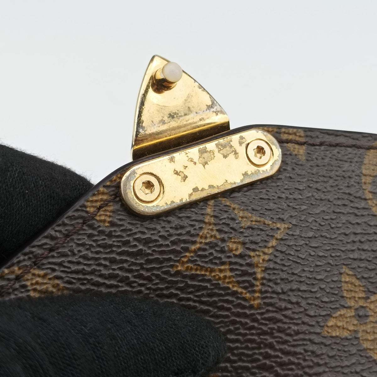 Pre-owned Louis Vuitton Pochette Metis MM Brown Monogram canvas M44875 shoulderbag | stylenewstar