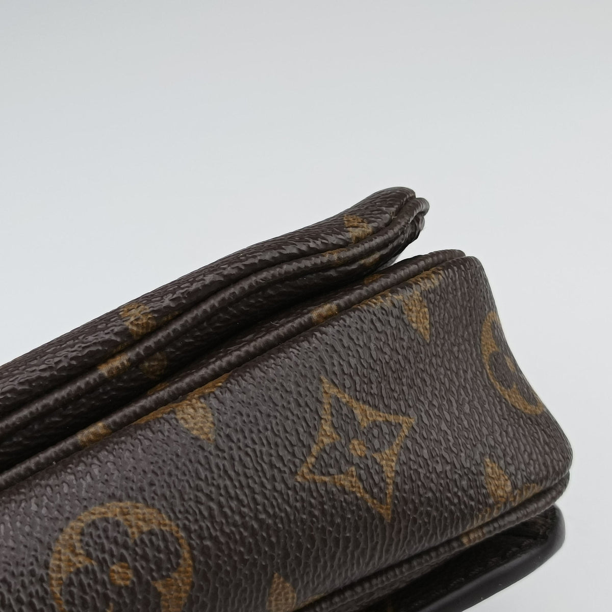 Pre-owned Louis Vuitton Pochette Metis MM Brown Monogram canvas M44875 shoulderbag | stylenewstar