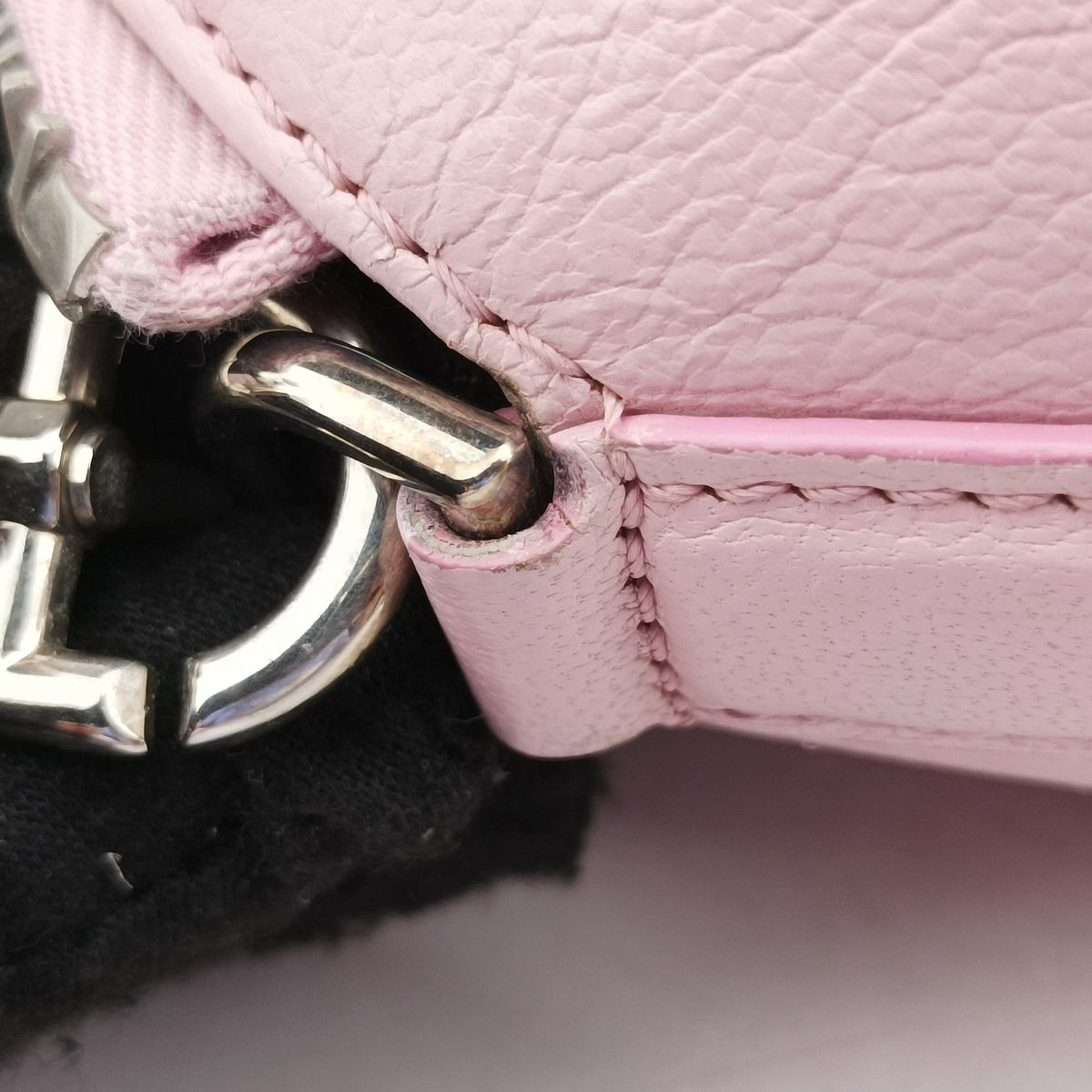 Pre-owned Givenchy Antigona Pink Leather  shoulderbag | stylenewstar