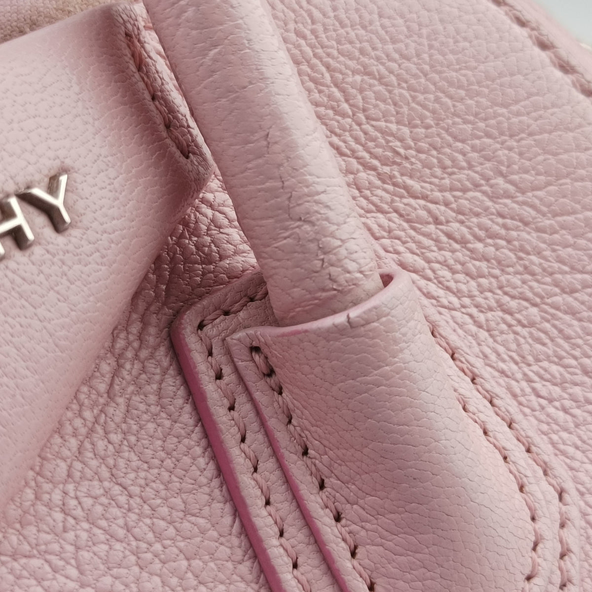 Pre-owned Givenchy Antigona Pink Leather  shoulderbag | stylenewstar