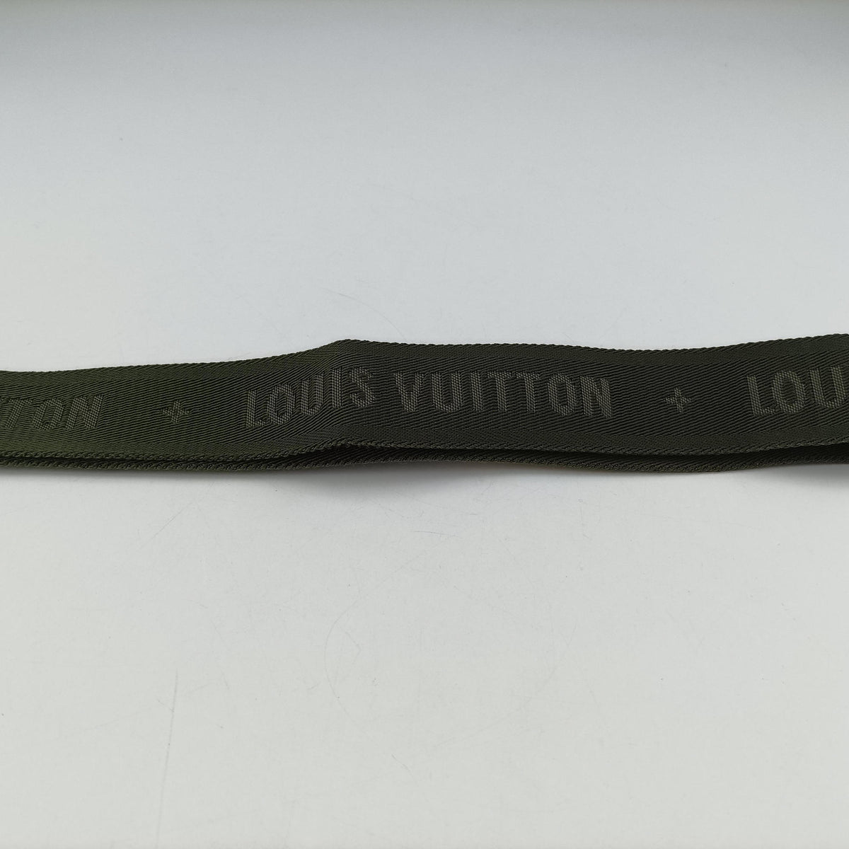 Secondhand Louis Vuitton MULTI POCHETTE ACCESSOIRES brown×khaki Monogram Canvas M44813 shoulderbag | stylenewstar