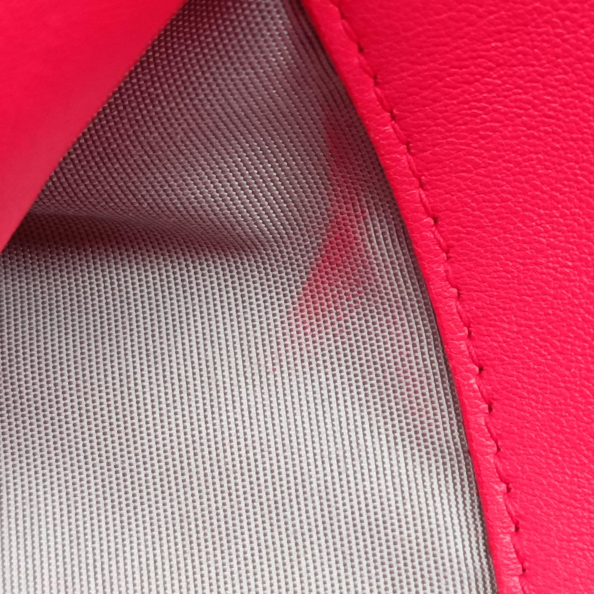 Pre-owned Christian Dior Granville Red lambskin  shoulderbag | stylenewstar