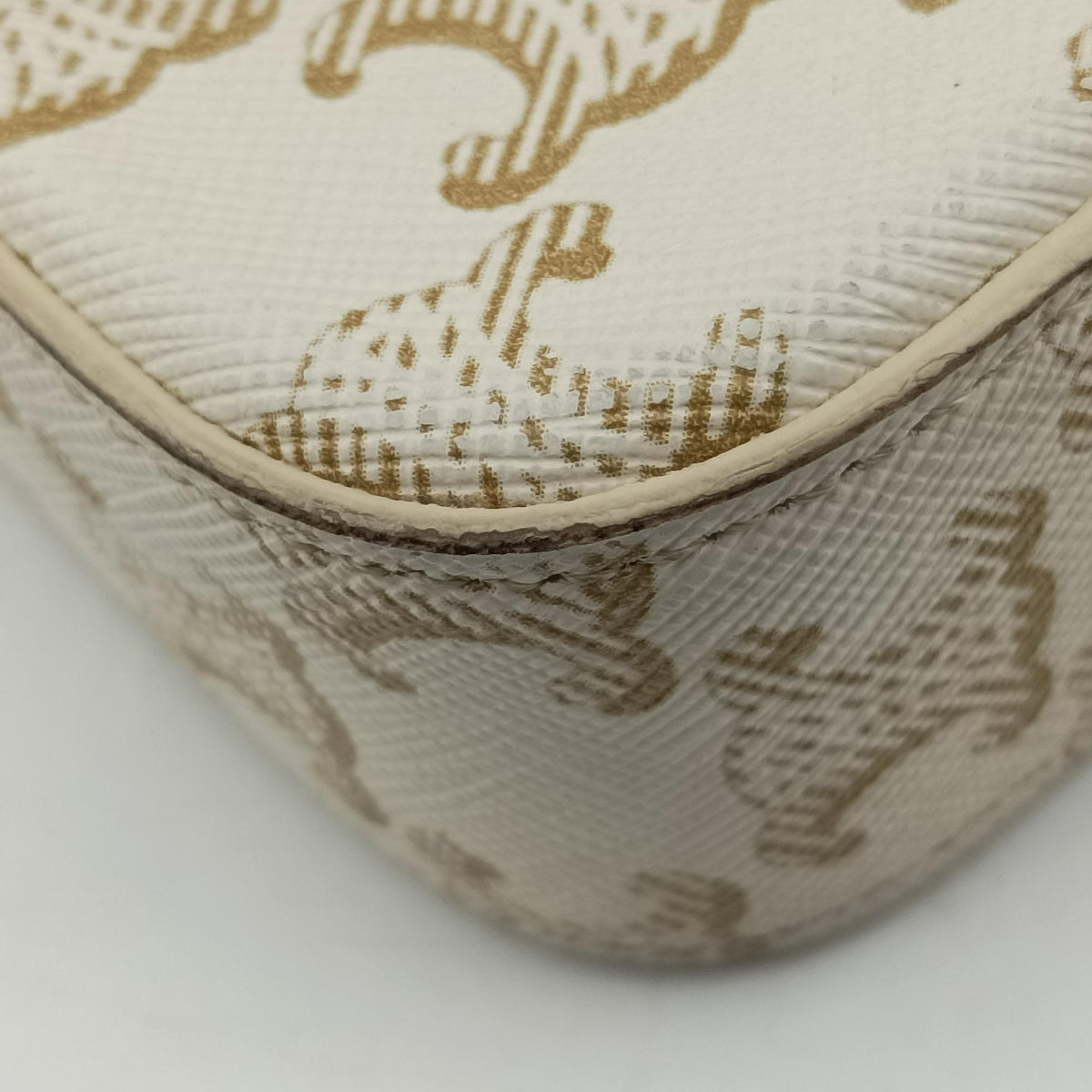 Pre-owned Celine Claude Triomphe White PVC coated canvas  shoulderbag | stylenewstar