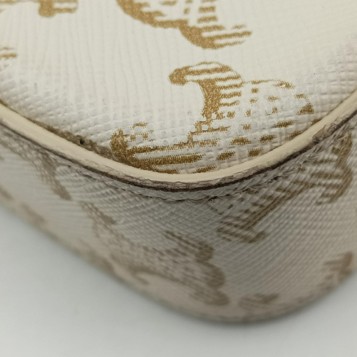 Pre-owned Celine Claude Triomphe White PVC coated canvas  shoulderbag | stylenewstar