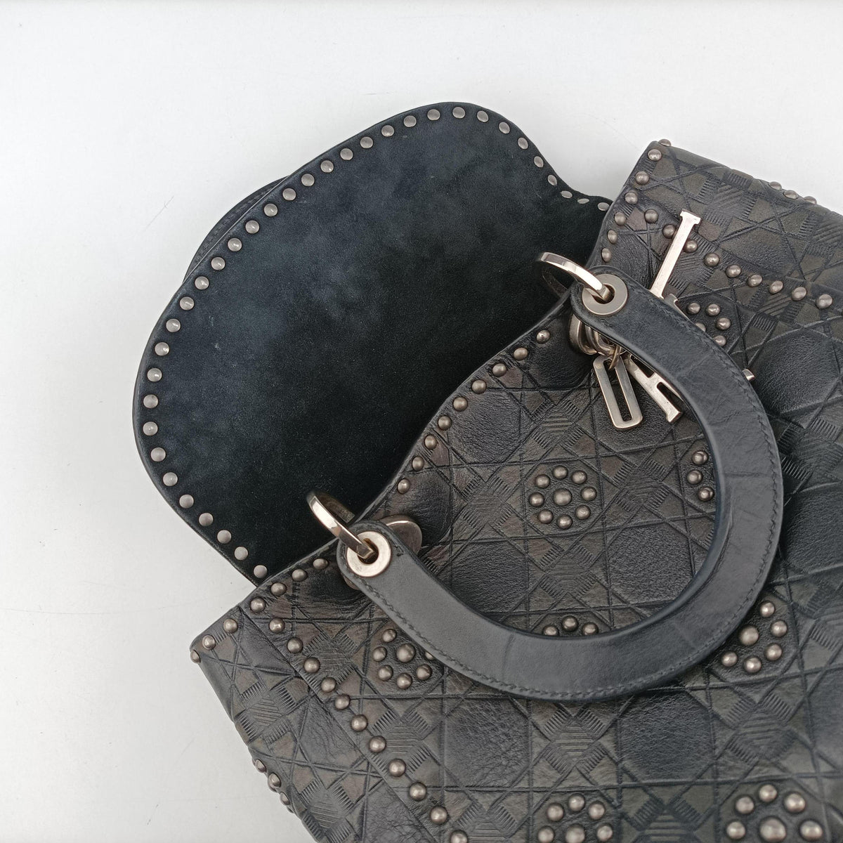 Pre-owned Christian Dior Lady Dior Black Leather  shoulderbag | stylenewstar