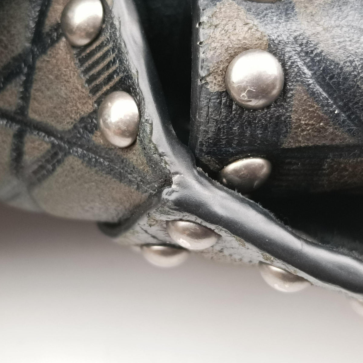 Pre-owned Christian Dior Lady Dior Black Leather  shoulderbag | stylenewstar