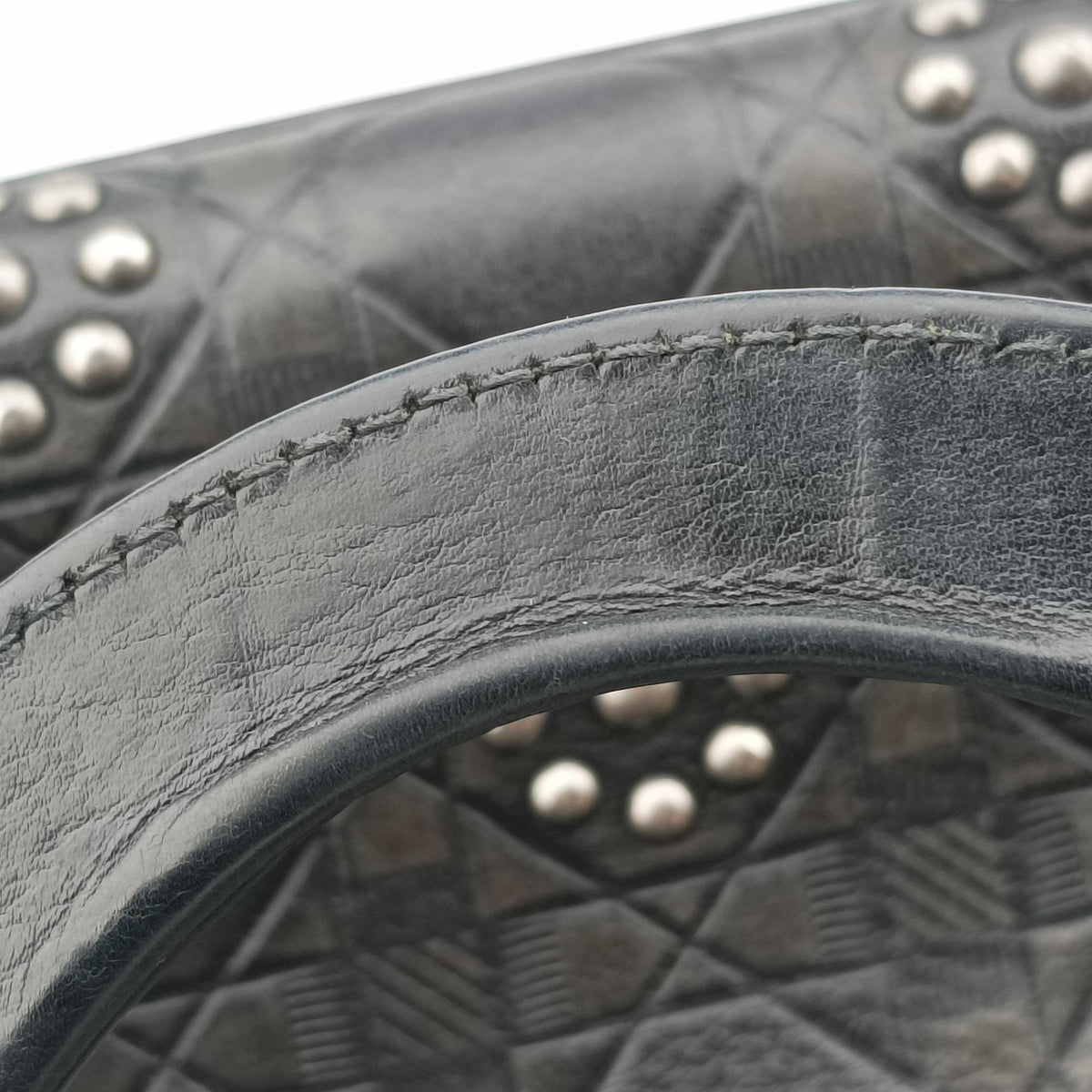 Pre-owned Christian Dior Lady Dior Black Leather  shoulderbag | stylenewstar