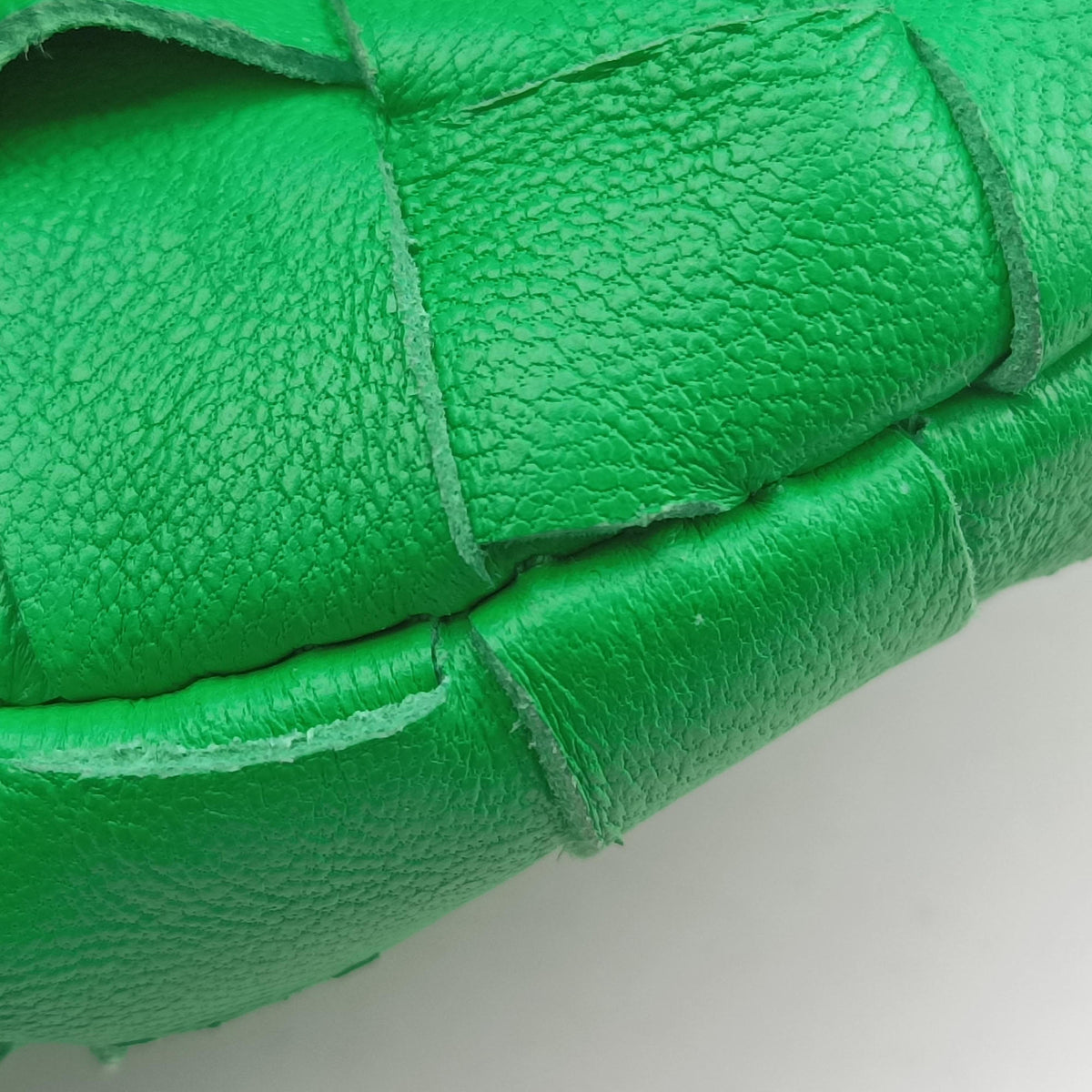 Pre-owned Bottega Veneta The Jodie Green lambskin  handbag | stylenewstar