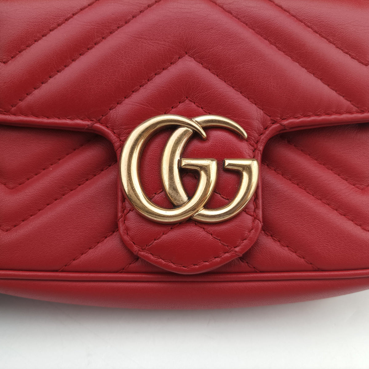 Pre-owned Gucci GG Marmont Red Leather 476433 shoulderbag | stylenewstar