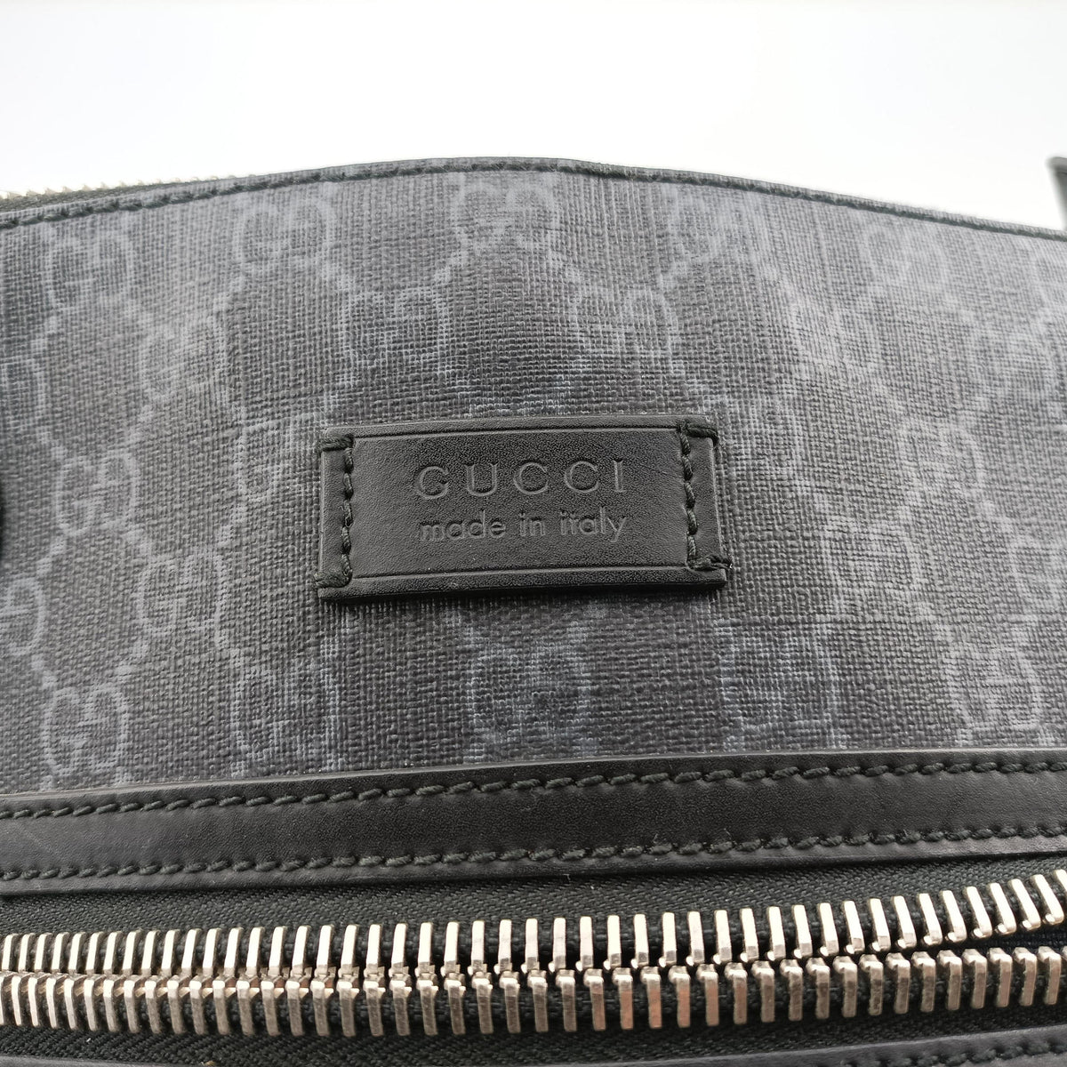 Vintage Gucci GG Supreme Courrier Messenger Black×Multicolour PVC coated canvas×Leather 474137 shoulderbag | stylenewstar