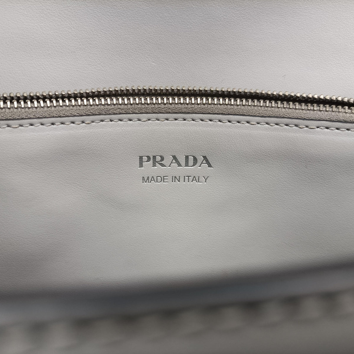 Vintage Prada Electra Studded Grey leather 1BD120 shoulderbag | stylenewstar