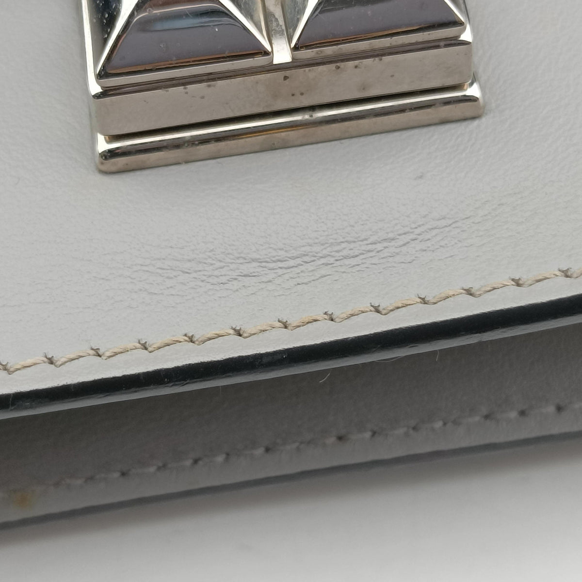 Vintage Prada Electra Studded Grey leather 1BD120 shoulderbag | stylenewstar