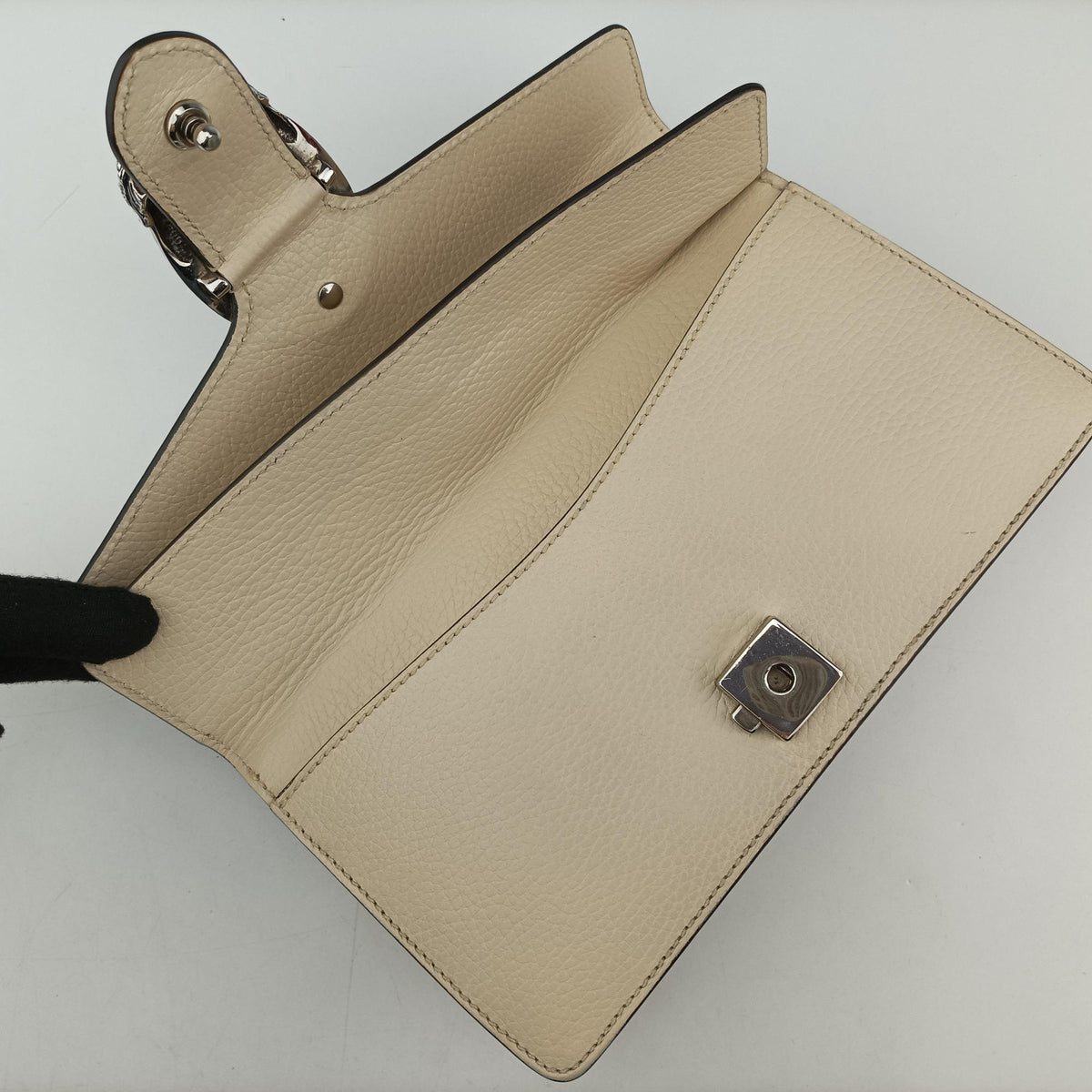 Pre-owned Gucci Dionysus White Leather 499623 shoulderbag | stylenewstar