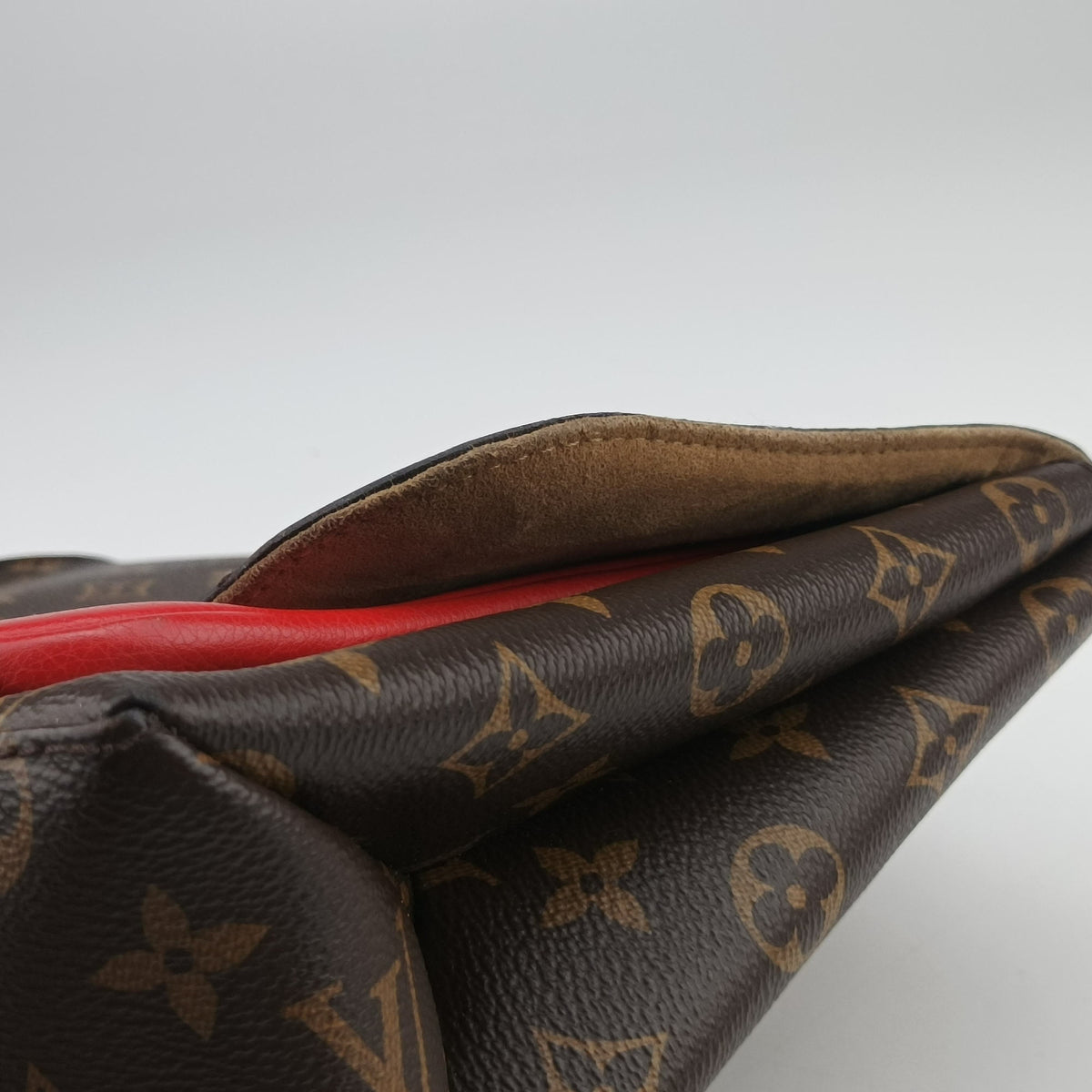Pre-owned Louis Vuitton MARIGNAN Brown × Coquelicot Monogram Canvas×calf leather M44286 shoulderbag | stylenewstar