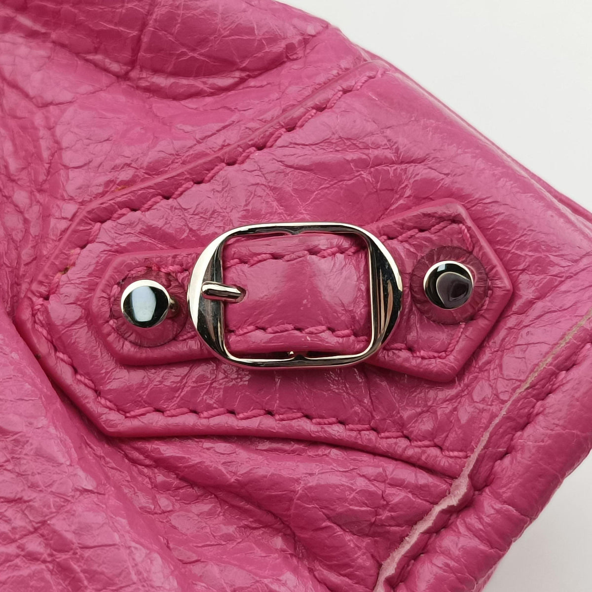 Pre-owned Balenciaga Classic City Nano Pink lambskin  shoulderbag | stylenewstar