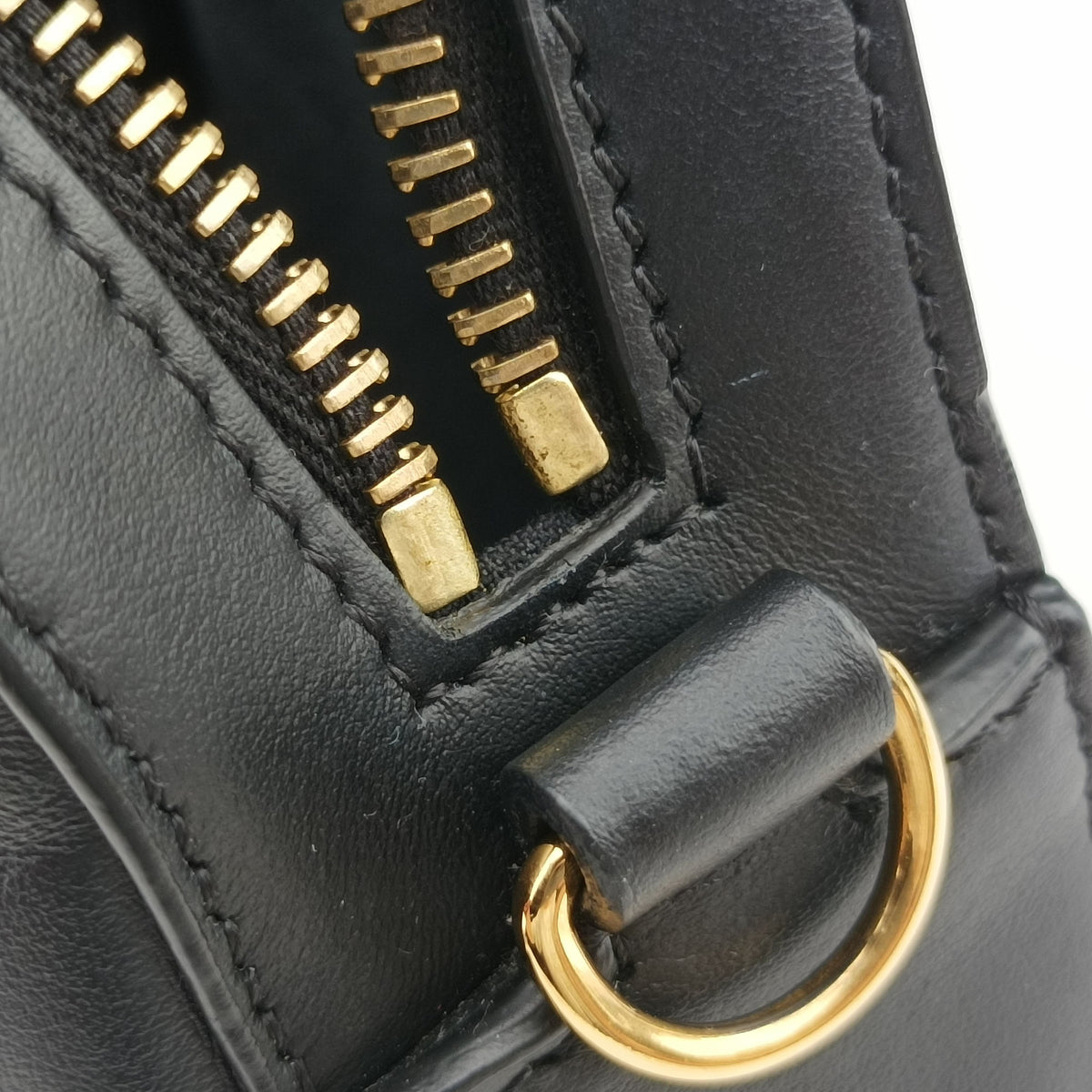 Pre-owned Fendi Monster Camera case Black Leather 7M0286 shoulderbag | stylenewstar