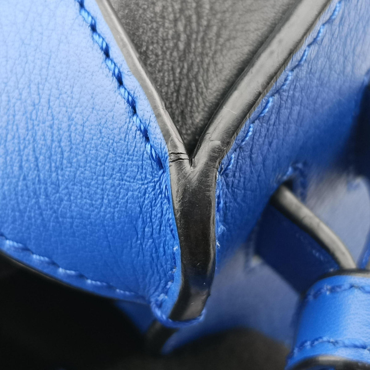 Pre-owned Loewe Hammock Black×blue Leather  shoulderbag | stylenewstar