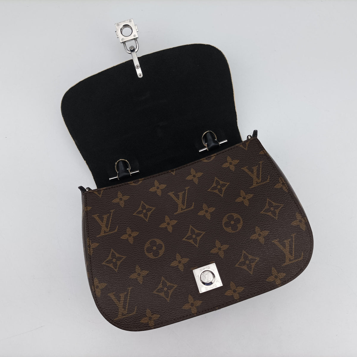 Pre-owned Louis Vuitton Chain It PM Monogram/Brown×Noir Monogram canvas×calf leather M44115 shoulderbag | stylenewstar