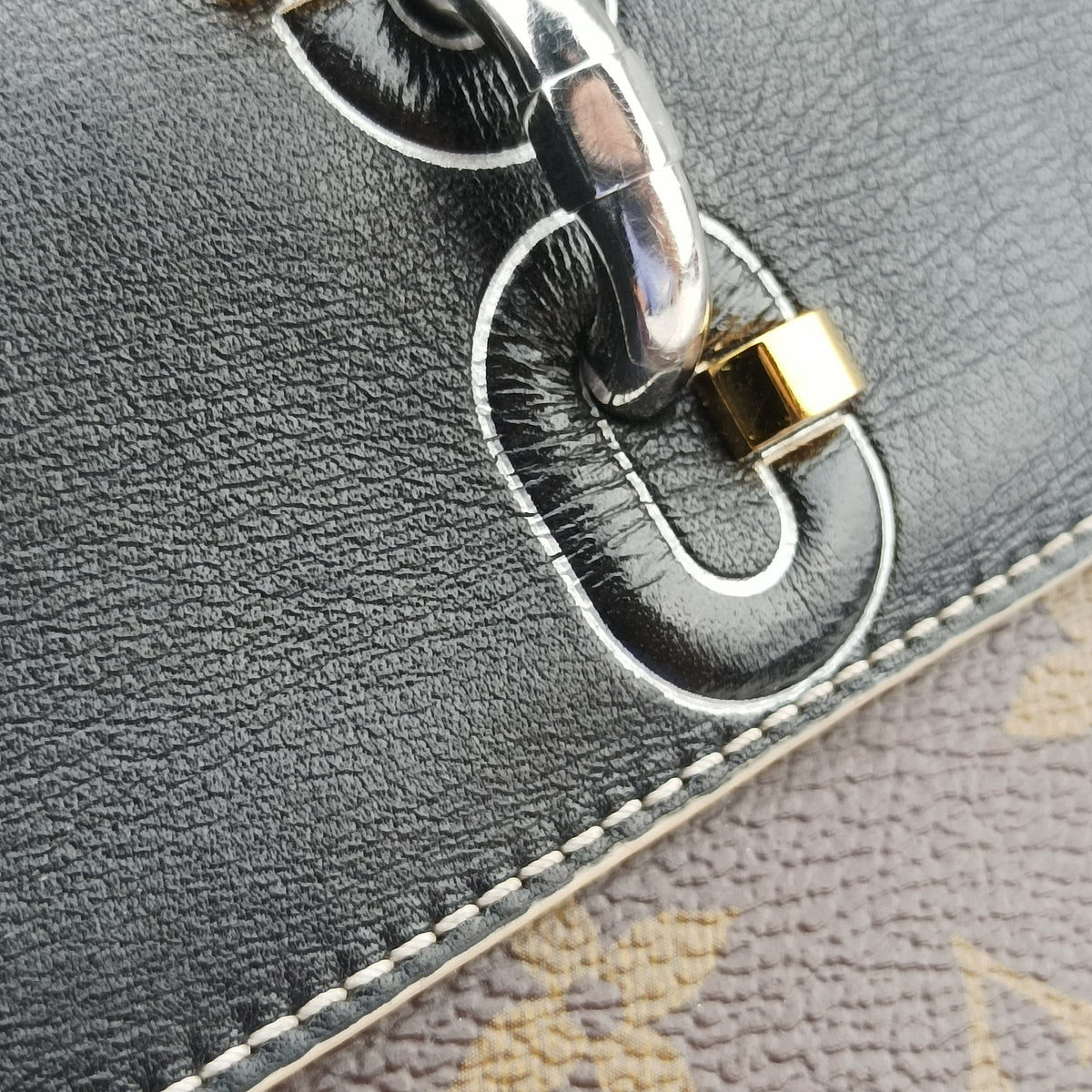 Pre-owned Louis Vuitton Chain It PM Monogram/Brown×Noir Monogram canvas×calf leather M44115 shoulderbag | stylenewstar