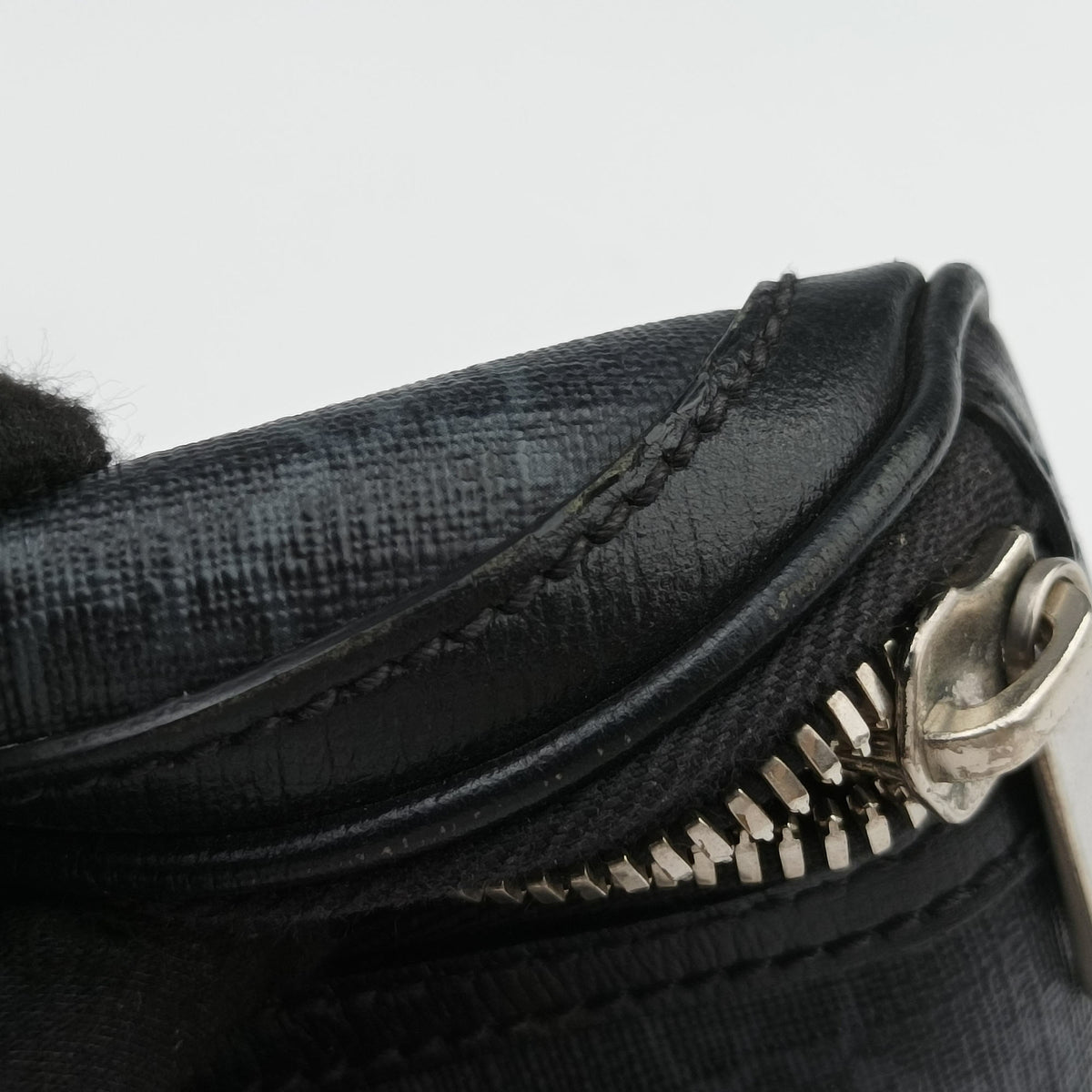 Vintage Gucci GG Supreme Retro Black PVC coated canvas 682933 bum bag/waist bag | stylenewstar