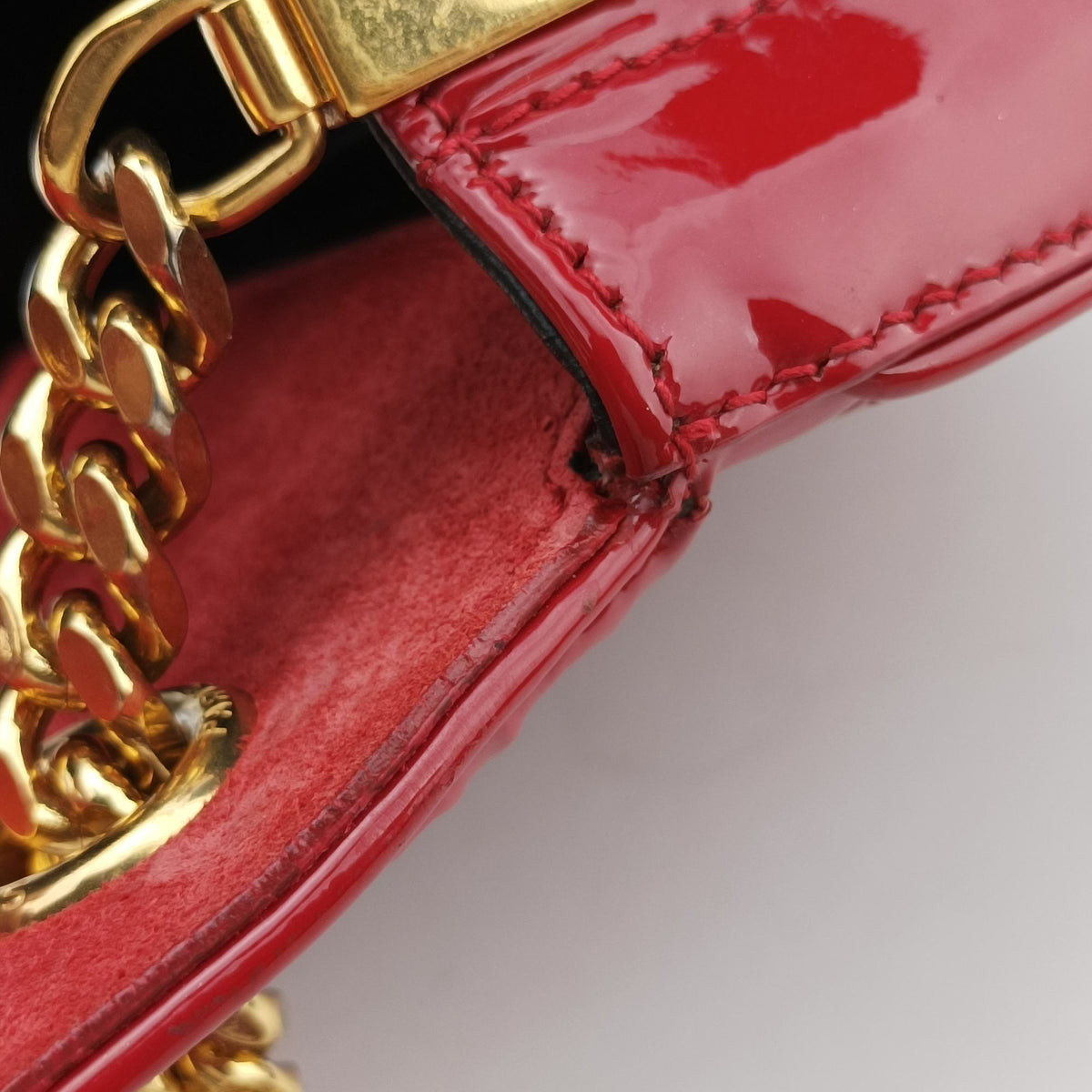 Pre-owned Yves Saint Laurent VICKY Red Patent Leather 538439 shoulderbag | stylenewstar