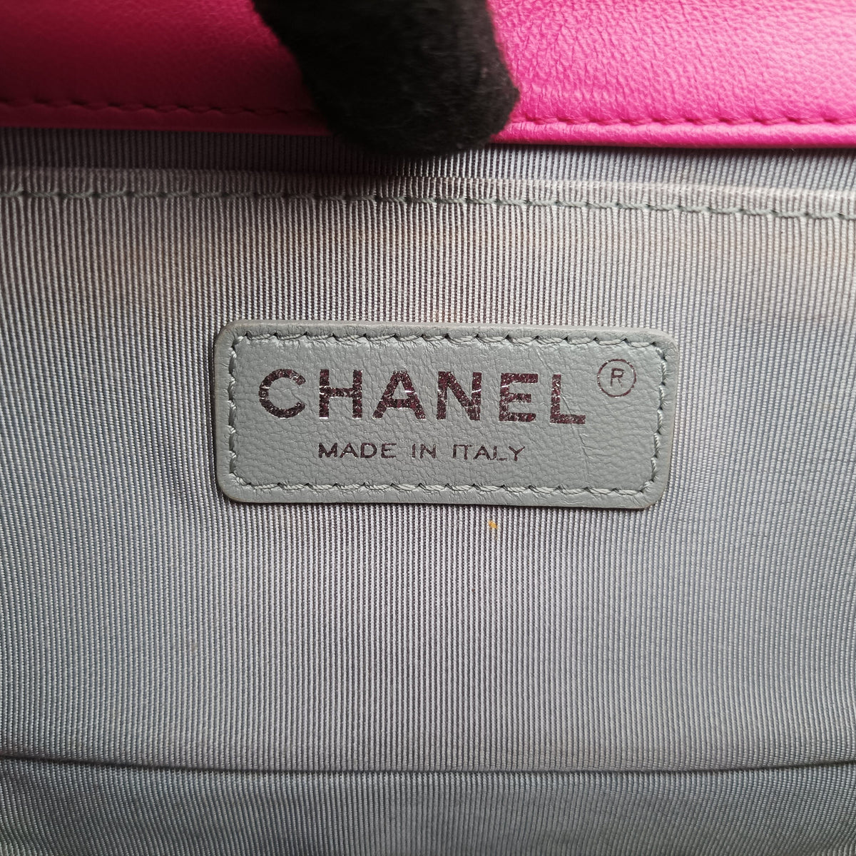 Pre-owned Chanel BOY CHANEL Rose velour A67416 shoulderbag | stylenewstar