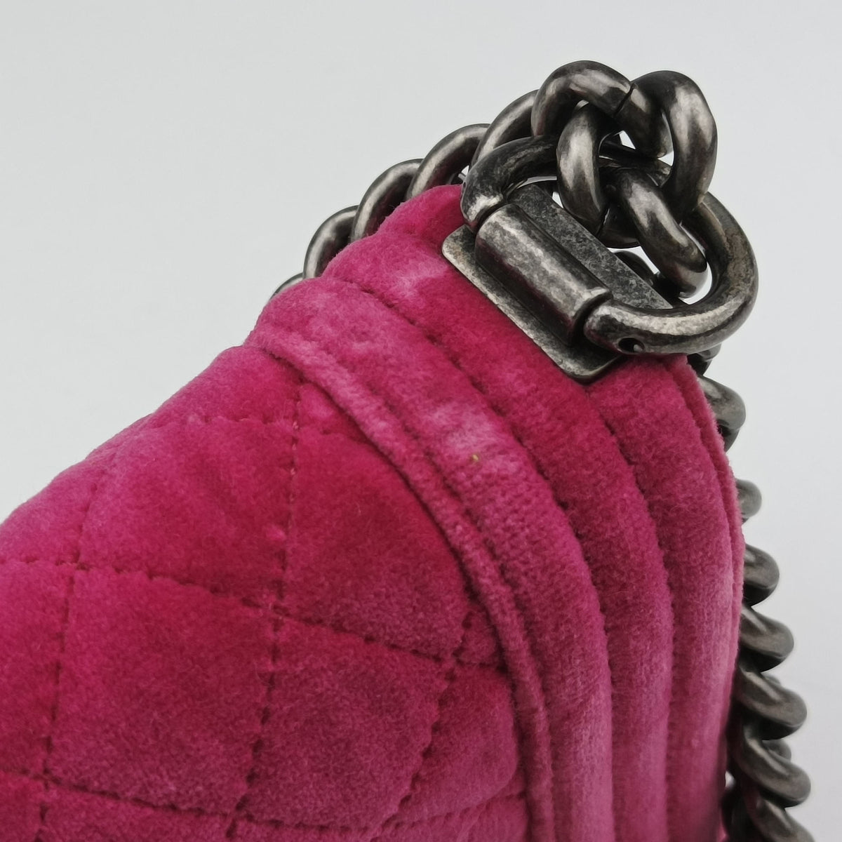 Pre-owned Chanel BOY CHANEL Rose velour A67416 shoulderbag | stylenewstar
