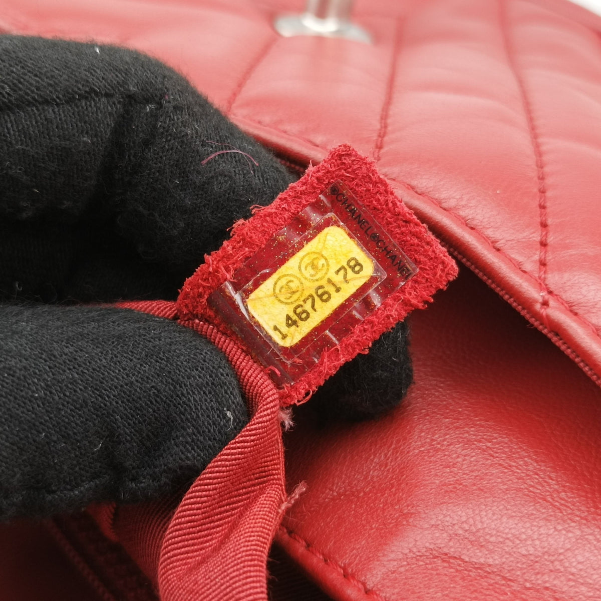 Pre-owned Chanel Chevron Jersey Trim Leo Lion Red Leather A49312 shoulderbag | stylenewstar