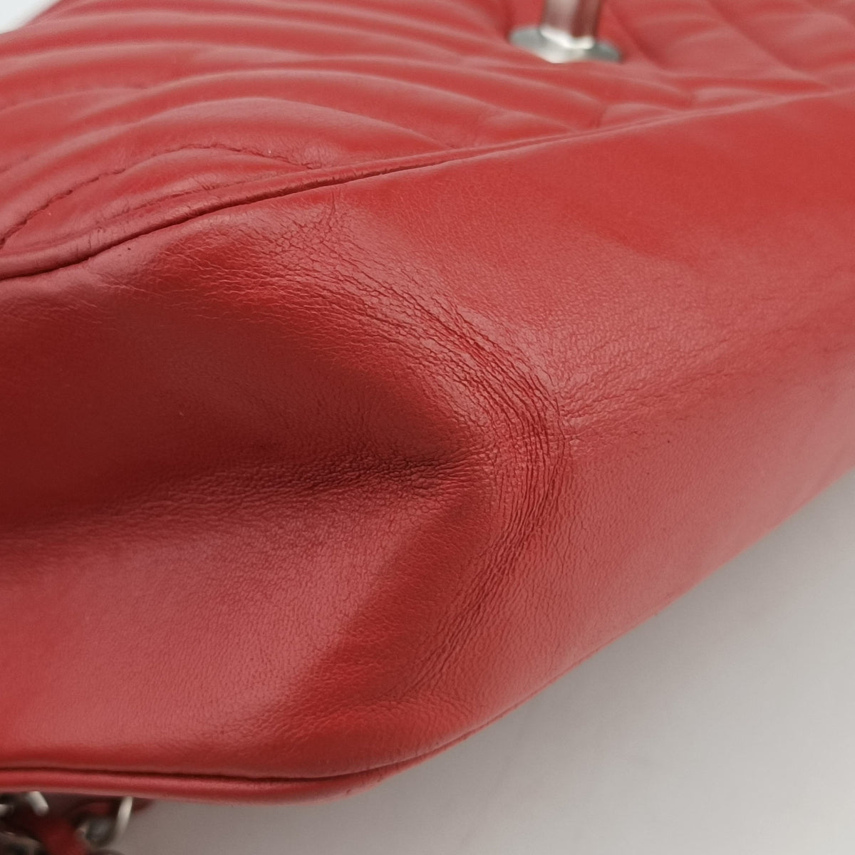 Pre-owned Chanel Chevron Jersey Trim Leo Lion Red Leather A49312 shoulderbag | stylenewstar