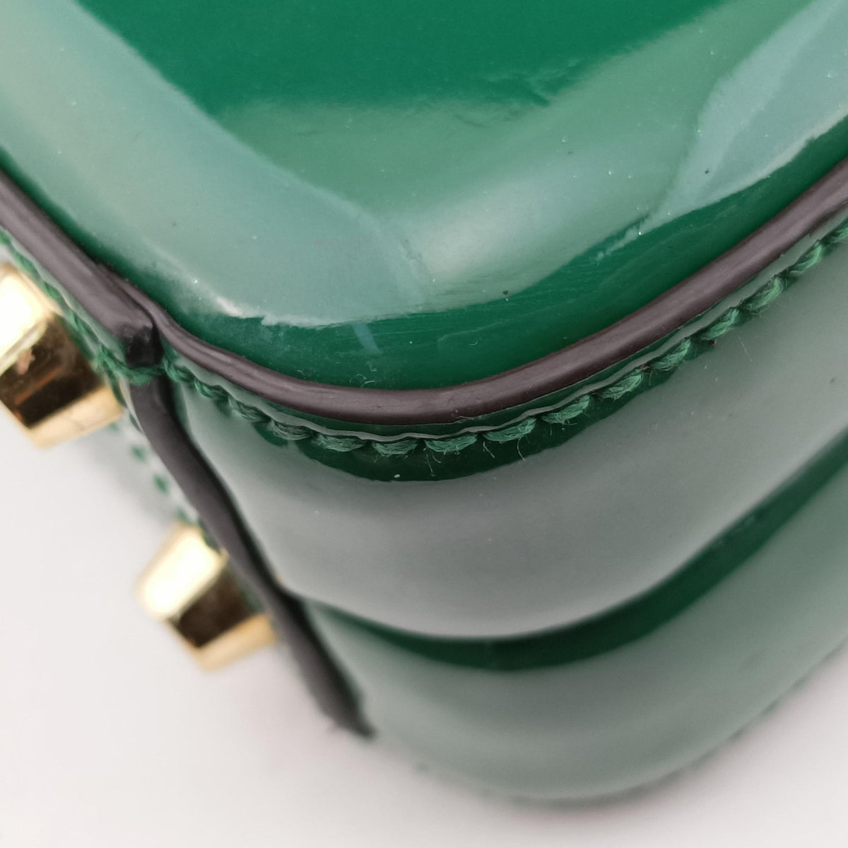 Vintage Gucci Sylvie Green Patent Leather 589479 handbag | stylenewstar
