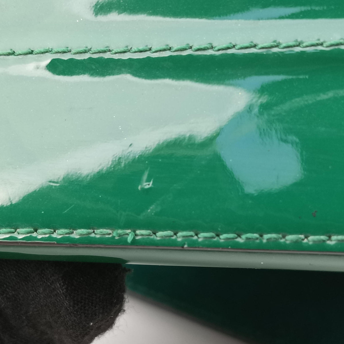 Vintage Gucci Sylvie Green Patent Leather 589479 handbag | stylenewstar