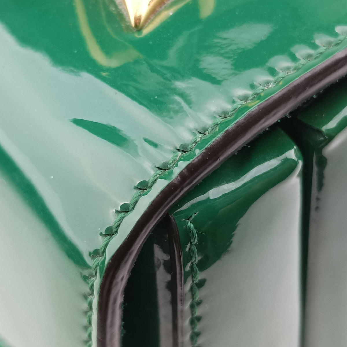 Vintage Gucci Sylvie Green Patent Leather 589479 handbag | stylenewstar