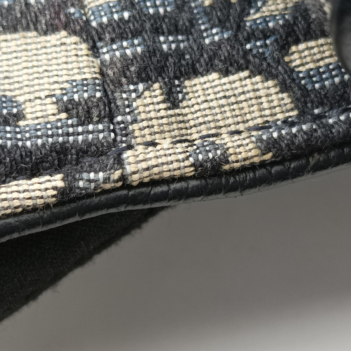 Secondhand Christian Dior saddle Navy Jacquard×Leather  bum bag/waist bag | stylenewstar