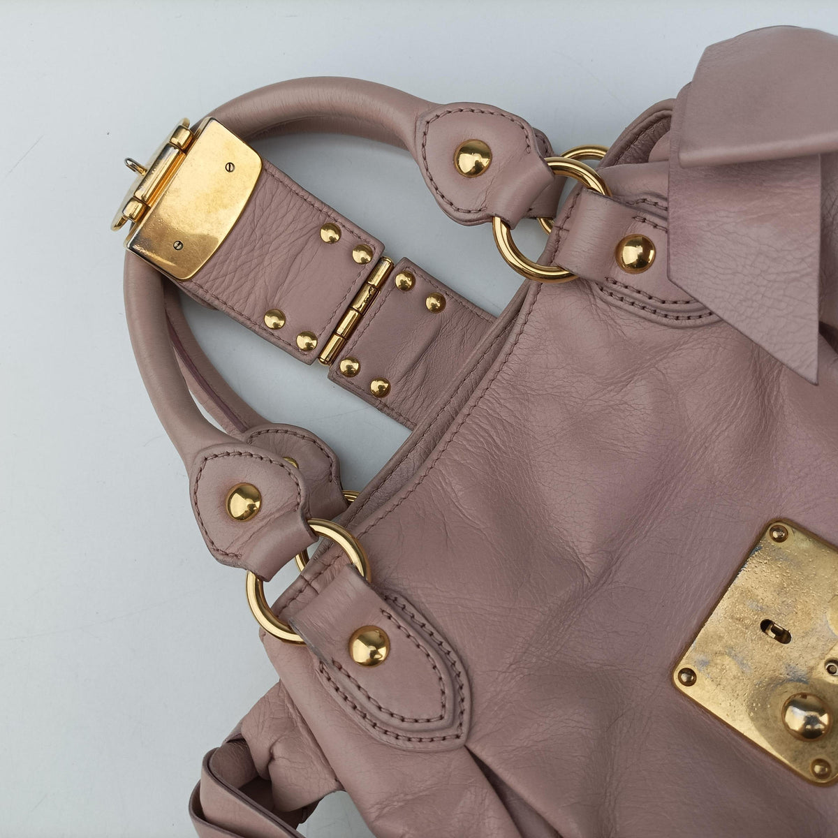 Pre-owned Miu Miu VITELLO LUX Pink Leather  shoulderbag | stylenewstar