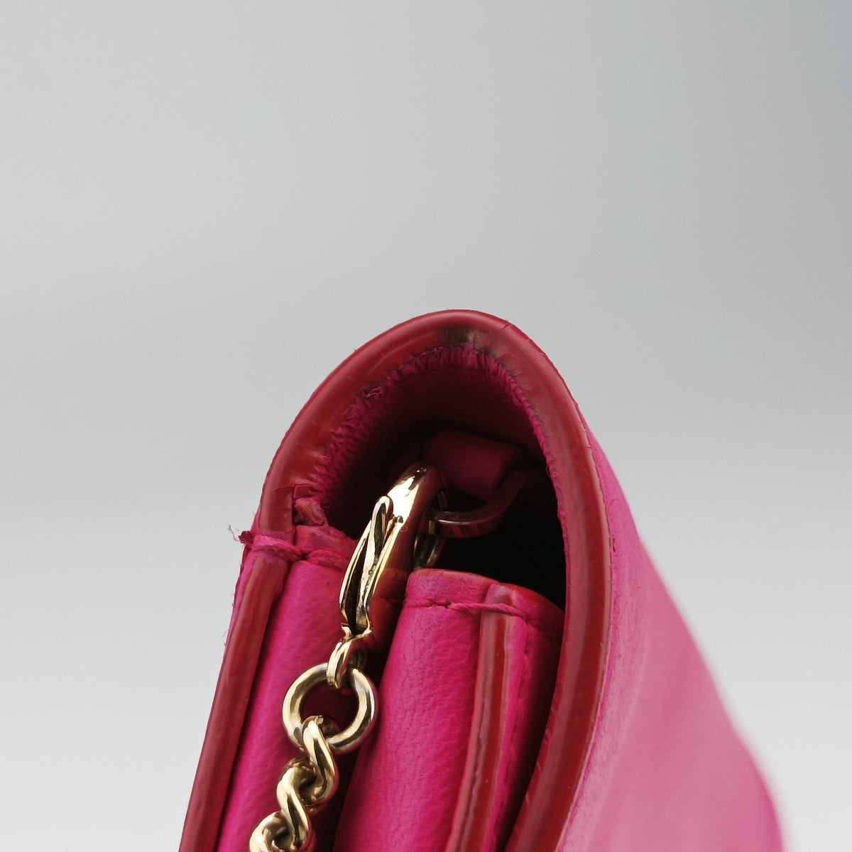 Pre-owned VERSACE La Medusa Rose Leather  shoulderbag | stylenewstar