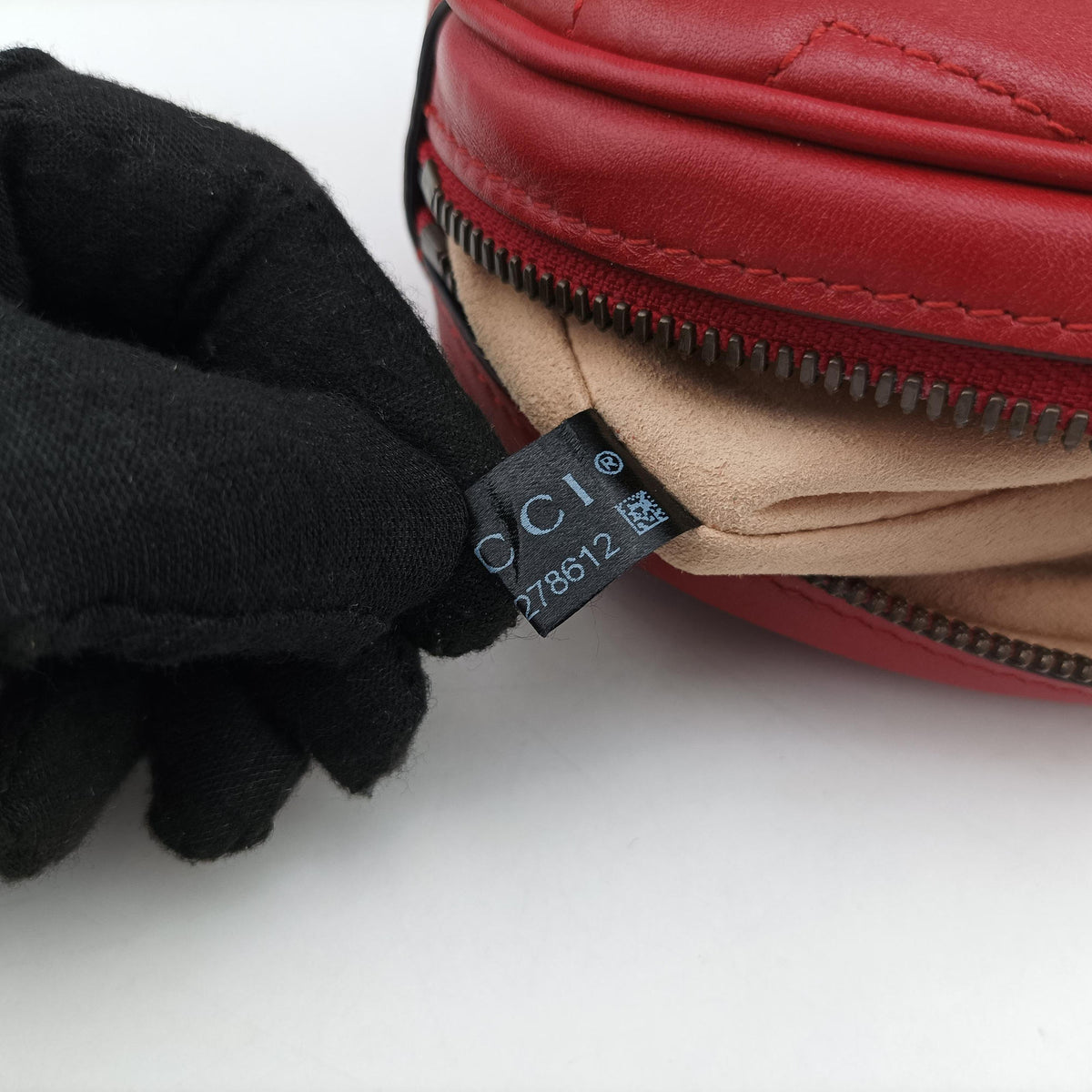 Secondhand Gucci GG Marmont Red Leather 476434 bum bag/waist bag | stylenewstar